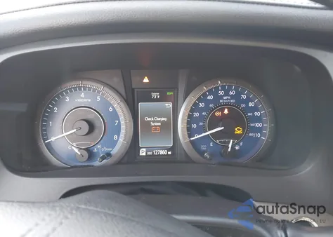 2018 Toyota Sienna Xle Premium 8 Passenger z USA, uszkodzony, nr VIN 5TDYZ3DC2JS957419